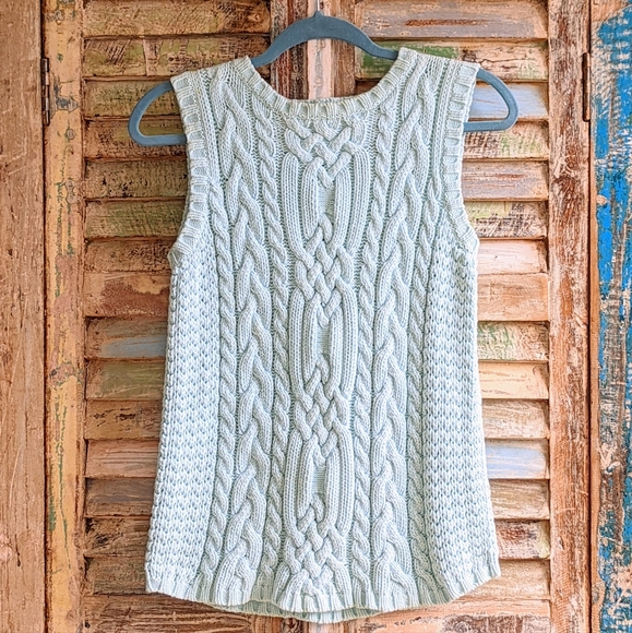 Vintage Cable Knit Sleeveless Sweater Vest Very Pale Aqua Blue - Picture 4 of 4